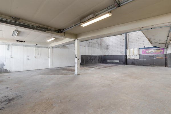 Medium property photo - Loetestraat 2, 3044 AX Rotterdam